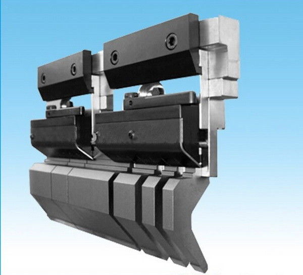 100 ตัน CNC Amada Press Brake Tooling การออกแบบ CAD ความแม่นยำสูง