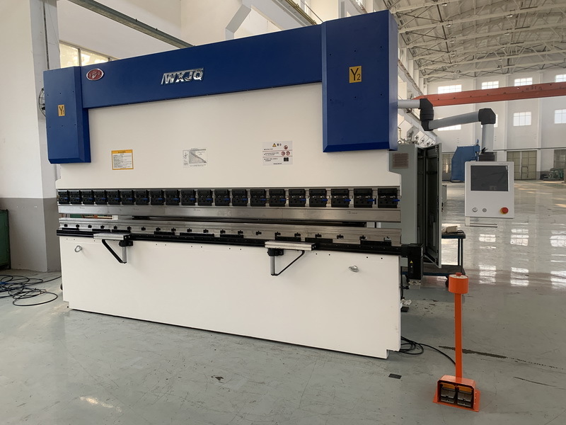 บล็อกบริษัทล่าสุดเกี่ยวกับ วิธีการทําการซ้ําและประสิทธิภาพบน CNC เครื่องดันเบรค130T