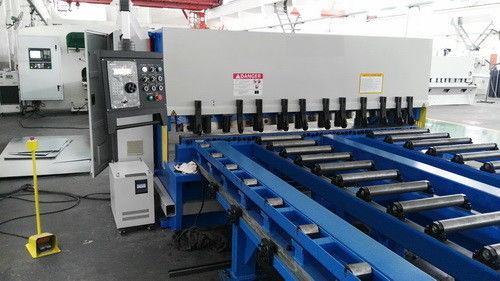 ซื้อ เครื่องตัด CNC ไฮดรอลิกต่อเนื่อง อัตโนมัติเต็มสําหรับการตัด online manufacture
