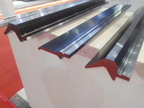 ซื้อ 125ton Press Brake Toolings American Precision เจาะและเจาะด้านล่างใน 415 Segment online manufacture