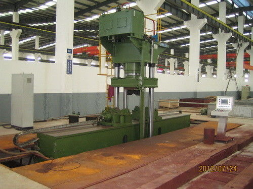 ซื้อ 500Ton เครื่องยืดไฮดรอลิก 4 Colunm Type Press Machine Bend Steel Pipe online manufacture
