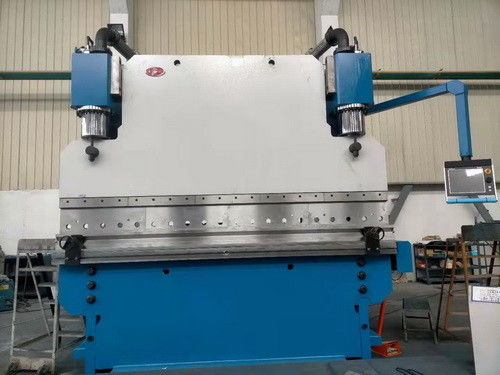 ซื้อ 200 # Channel Steel Beding 500T/4000 Cnc Hydraulic Press พร้อมระบบ DA-53T online manufacture