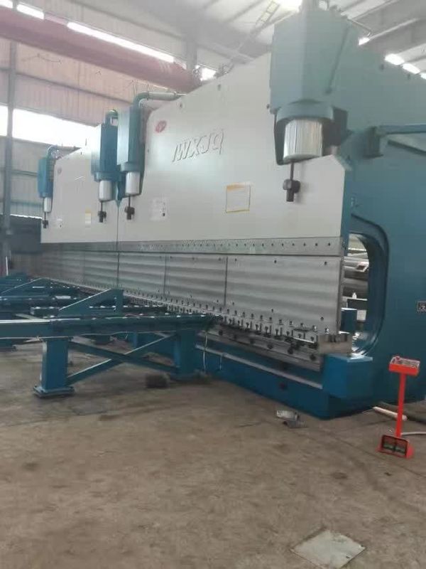 ความยาว 14m CNC ไฮดรอลิก Tadem Press Brake1300 ตัน ความดันบิด U Steel