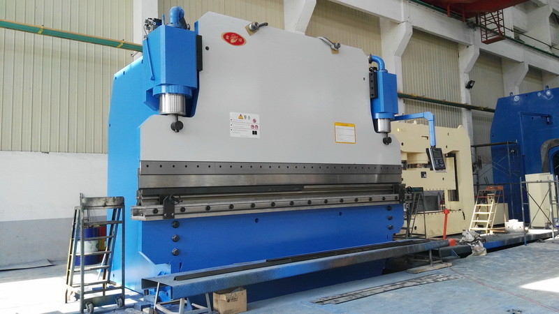 500T แรง CNC ไฮดรอลิก เครื่องดันเบรค ใช้บนการผลิตโลหะ,โรงงานรถยนต์
