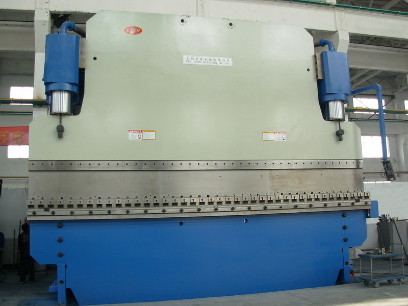 1200T CNC เครื่องบิดเบรคสับไฮดรอลิก 14mm ความหนาสําหรับการใช้งานอุตสาหกรรม