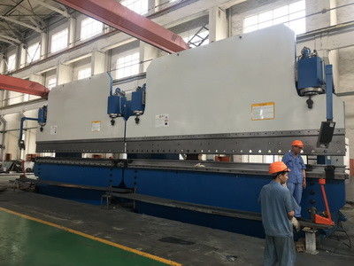อัตโนมัติ CNC Tandem Press Brake 3000 ตัน ตารางความยาว 12000 มม