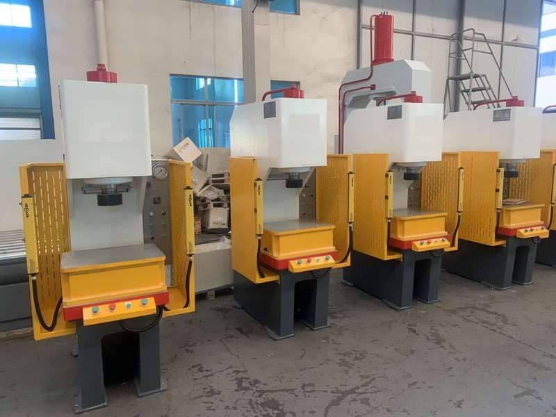 YD41 Sereis เครื่องกดไฮดรอลิกแบบกดคอลัมน์เดียว 25Ton ตลับลูกปืน