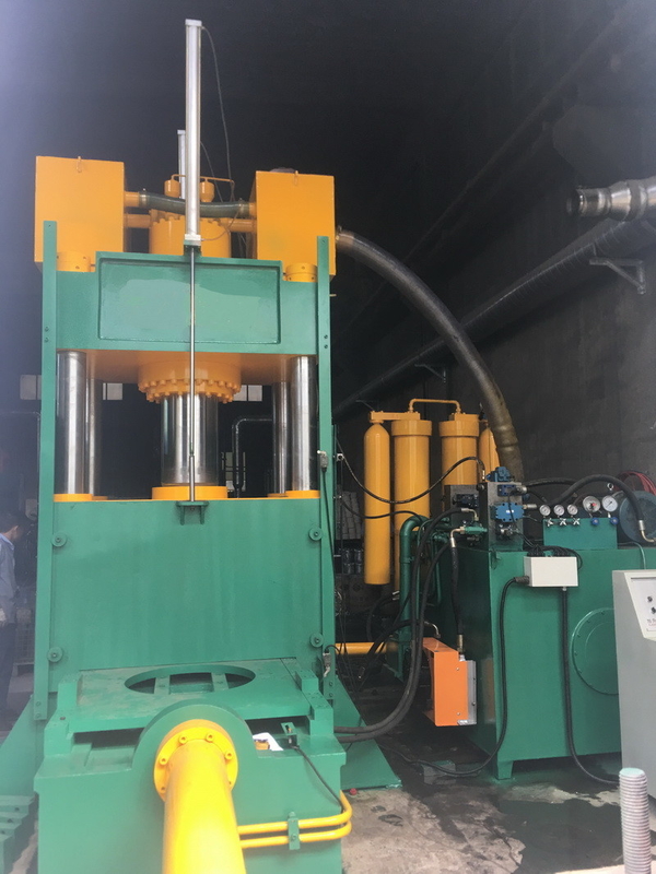 KJY200T เครื่องกดโรเตอร์มอเตอร์แนวตั้ง 2000KN แรงยึดแม่พิมพ์
